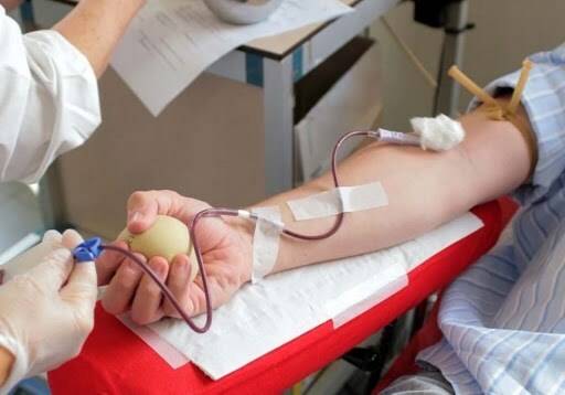 Un donatore di sangue.