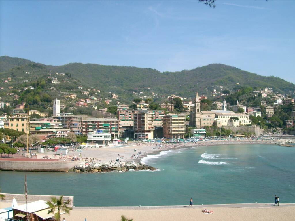 La spiaggia di Recco.