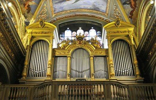 L'organo del Santuario di Nostra Signora di Montallegro.