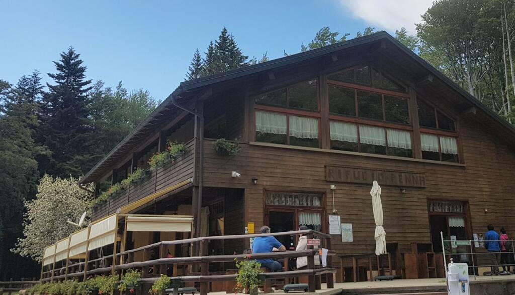 Rifugio Casermette, parco dell'aveto