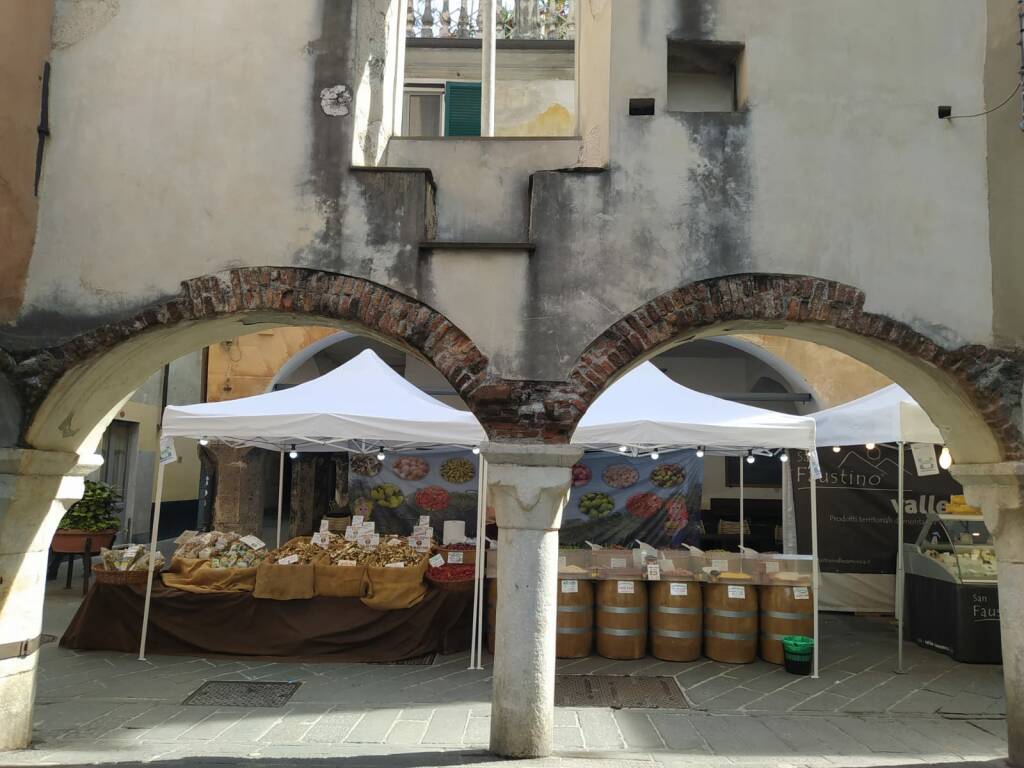 chiavari, mercato agroalimentare